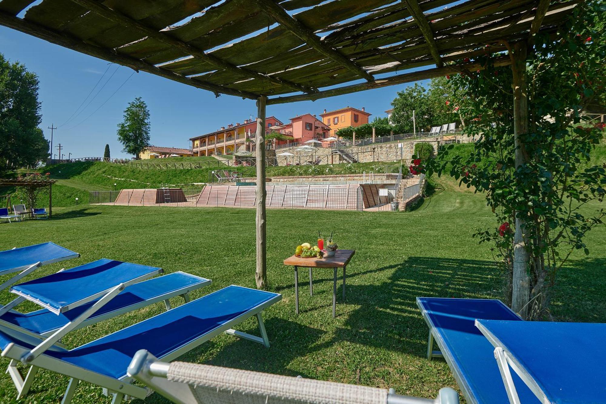 Casa Vacanze Le Fornaci Laterina ภายนอก รูปภาพ